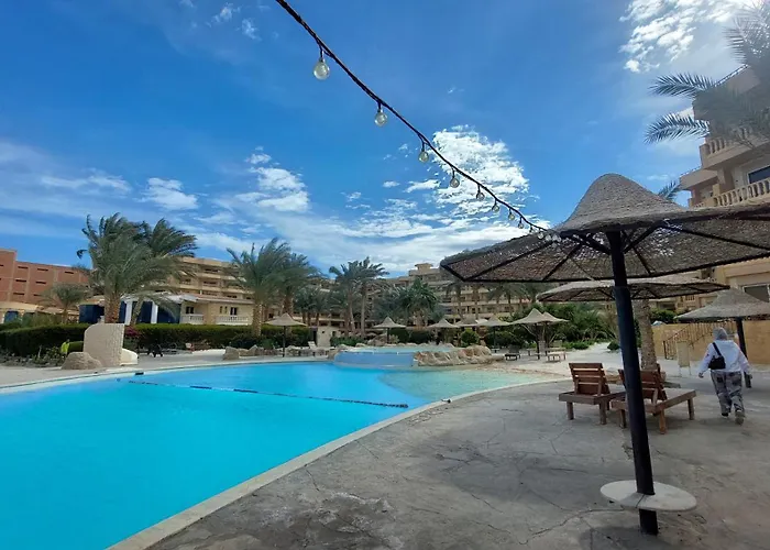 Palma Aparthotel 4*
